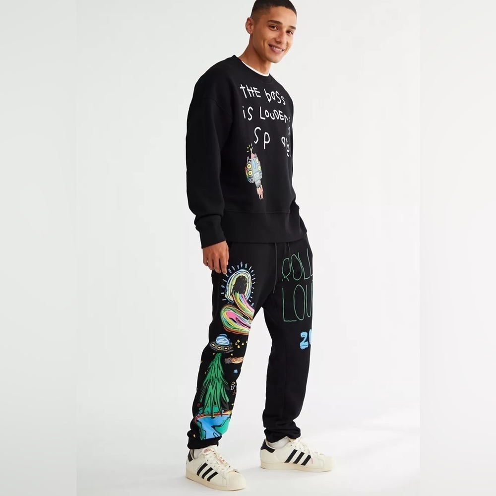 Urban Outfitters b2Ss Rolling Loud UFO Graphic Sweatpants Size Large NEW